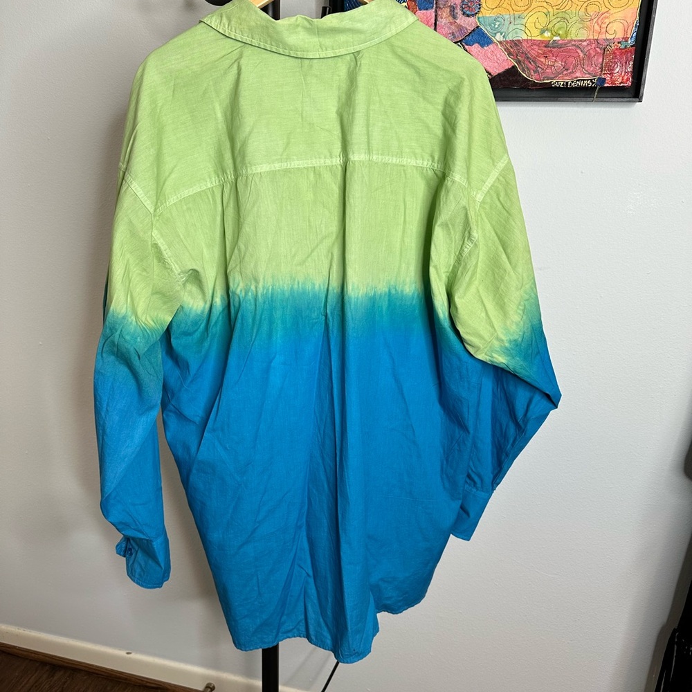 ASOS dip dyed shirt with side split and front pocket. NWT. Blue and green. - Picture 7 of 9